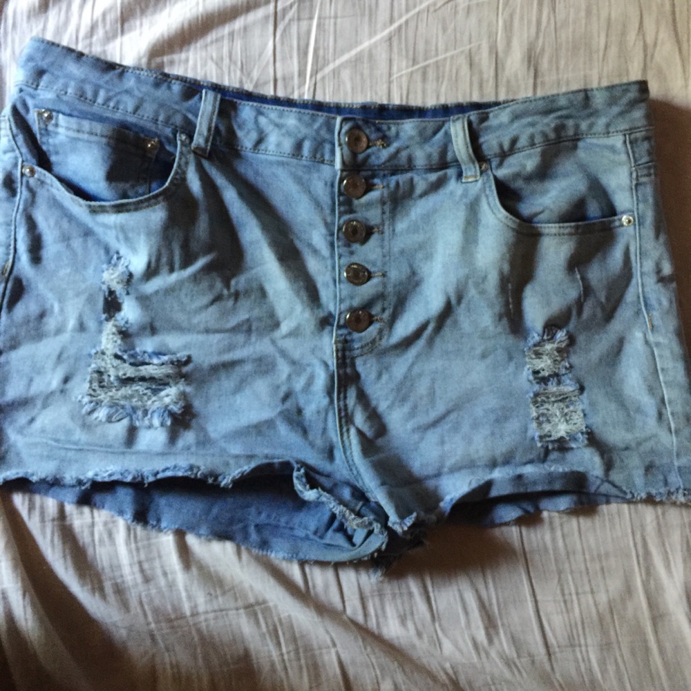 Forever 21 Distressed High Waist Shorts 2X